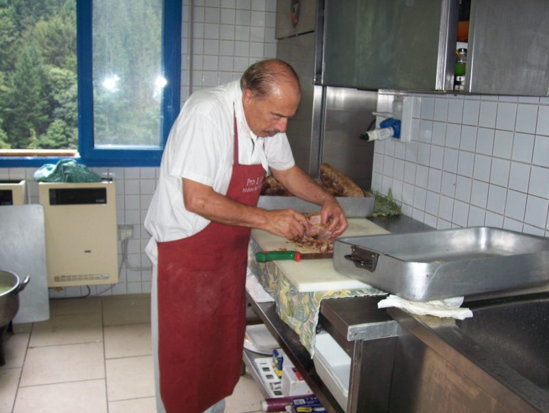  Image name: Estate190.jpg 
 width: 801 pixel 
 height: 602 pixel 
 Size: 337632 bytes 
 Click to enlarge 